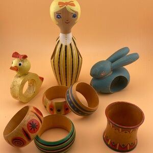 Vintage Wooden Napkin Rings Circa 1920s-1970s